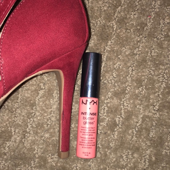 NWOT burgundy pumps Perfect condition - Picture 6 of 8